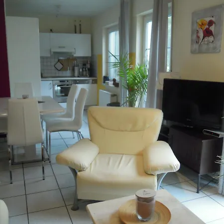 Lenzer Parkblick Am Plauer Nyaraló *