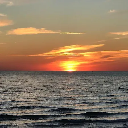 Lenzer Parkblick Am Plauer Nyaraló *